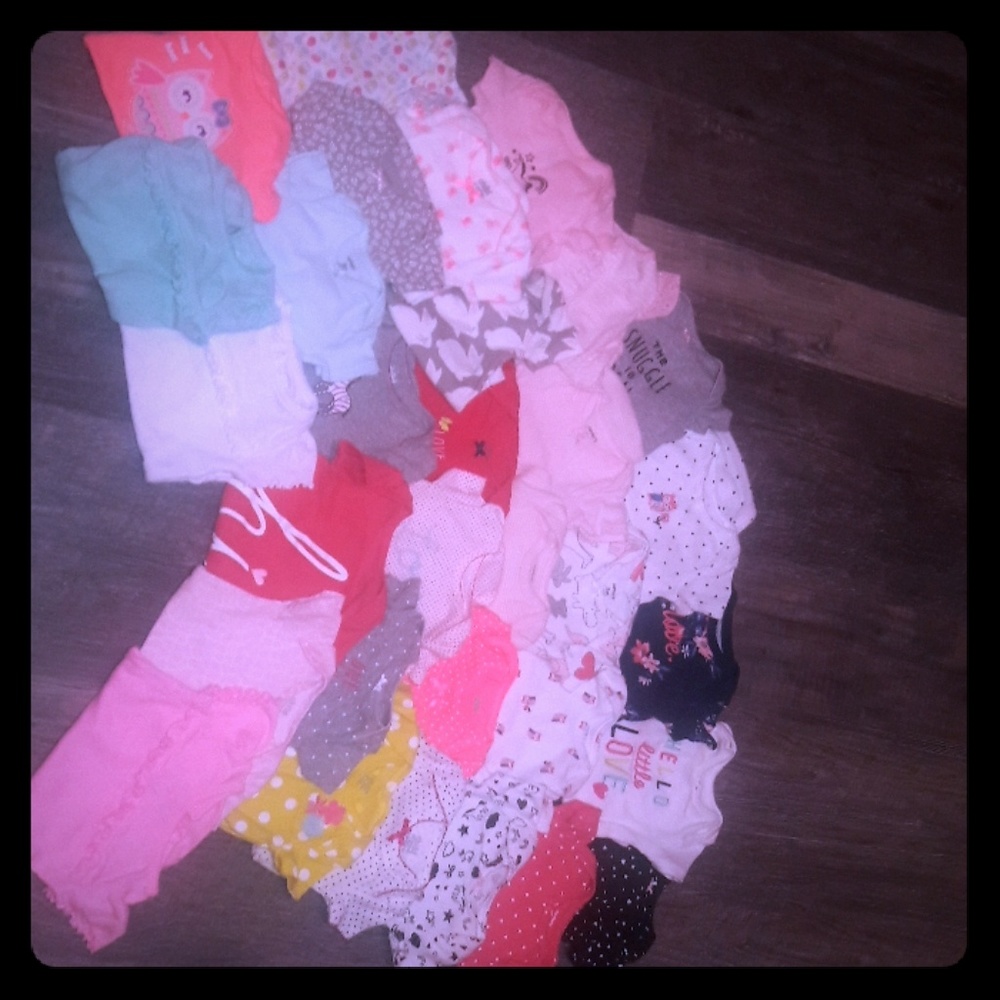 32 short sleeve onesies